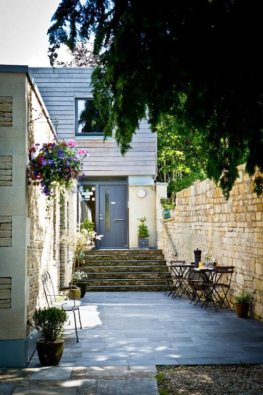 The Cedars Hotel Bathford Exterior photo